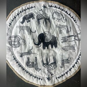 Wee Gallery baby tummy time play mat